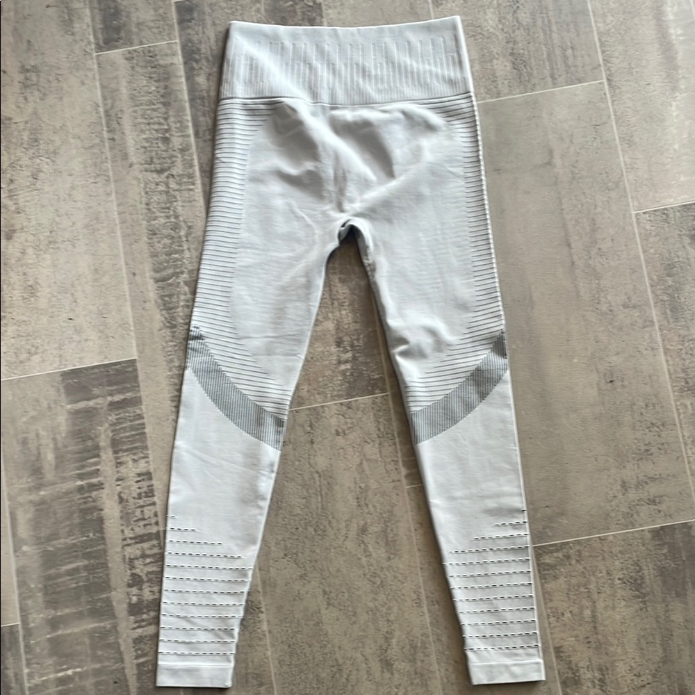 3/$20 Anti-Cellulite Gray High-Waisted Butt Boosting Leggings